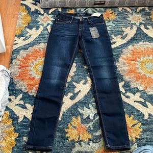 Dark wash lucky brand low rise jeans. Size 24